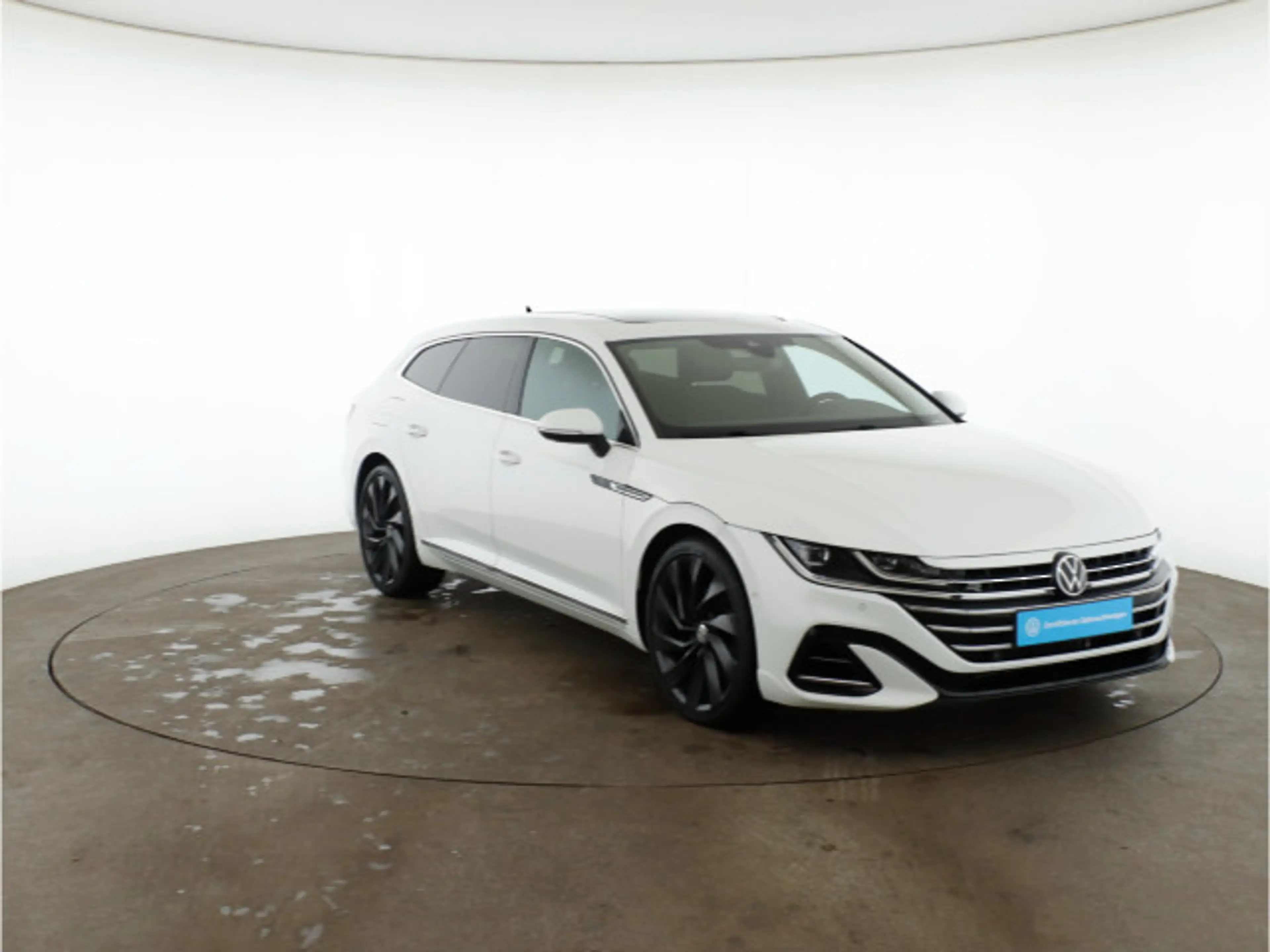 Volkswagen Arteon 2.0 TDI DSG R-Line Pano — photo 8