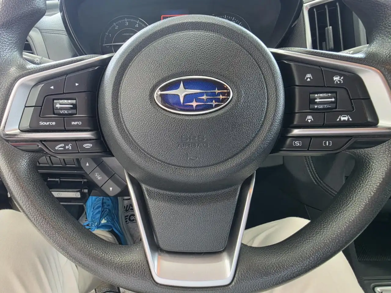 Subaru Impreza снимка Subaru Impreza