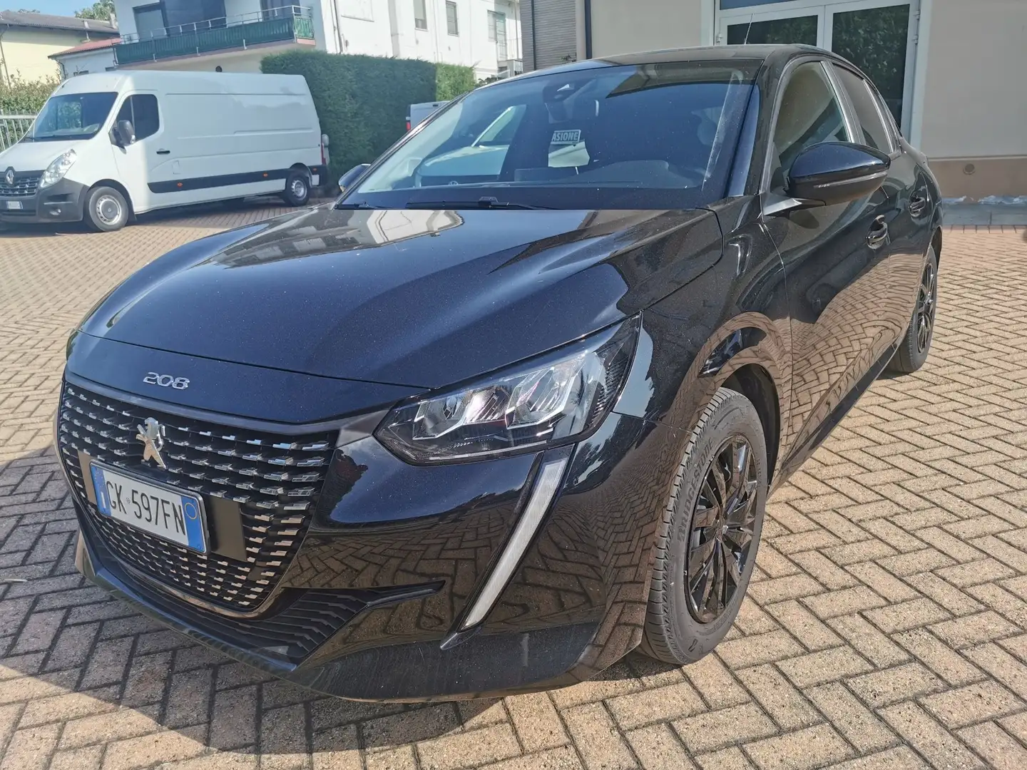 Peugeot 208 1.2 puretech Active Pack s Zwart - 2