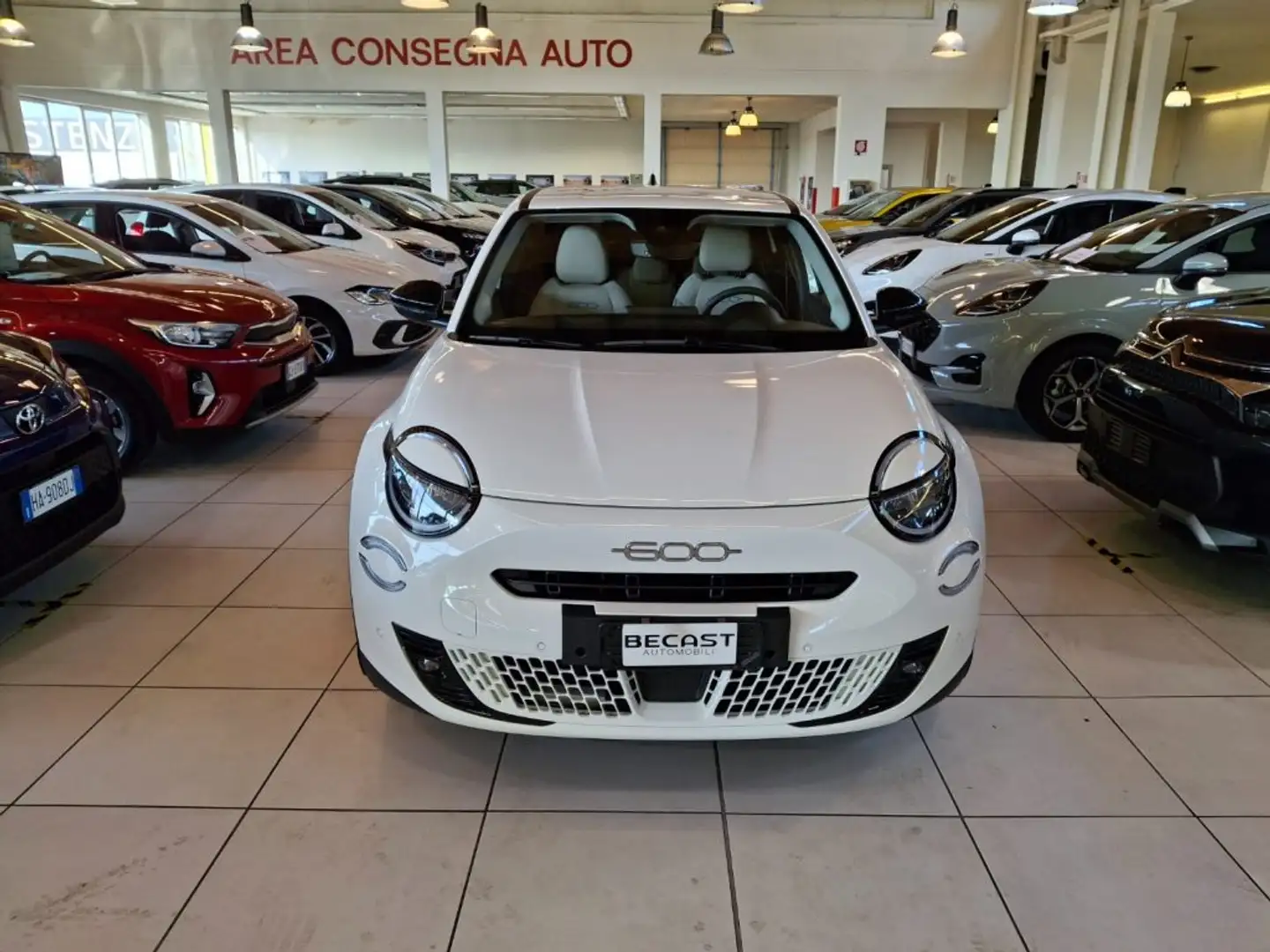 Fiat 600 Hybrid 100 CV DCT MHEV La Prima - PROMO K73 Wit - 2