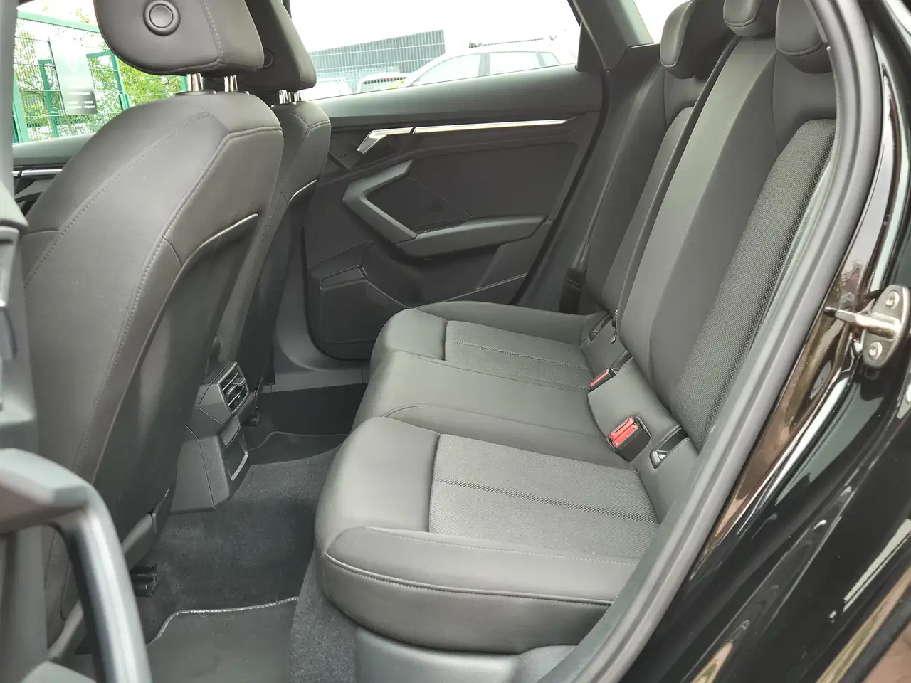 Audi A3 30 TFSI intense S-tronic*ACC ASSIST*CAR PLAY*KRED, миниатюра 16
