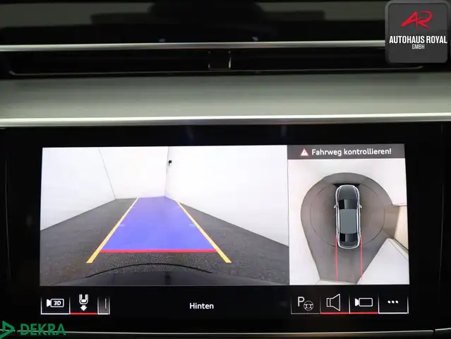 Audi A8 view 14