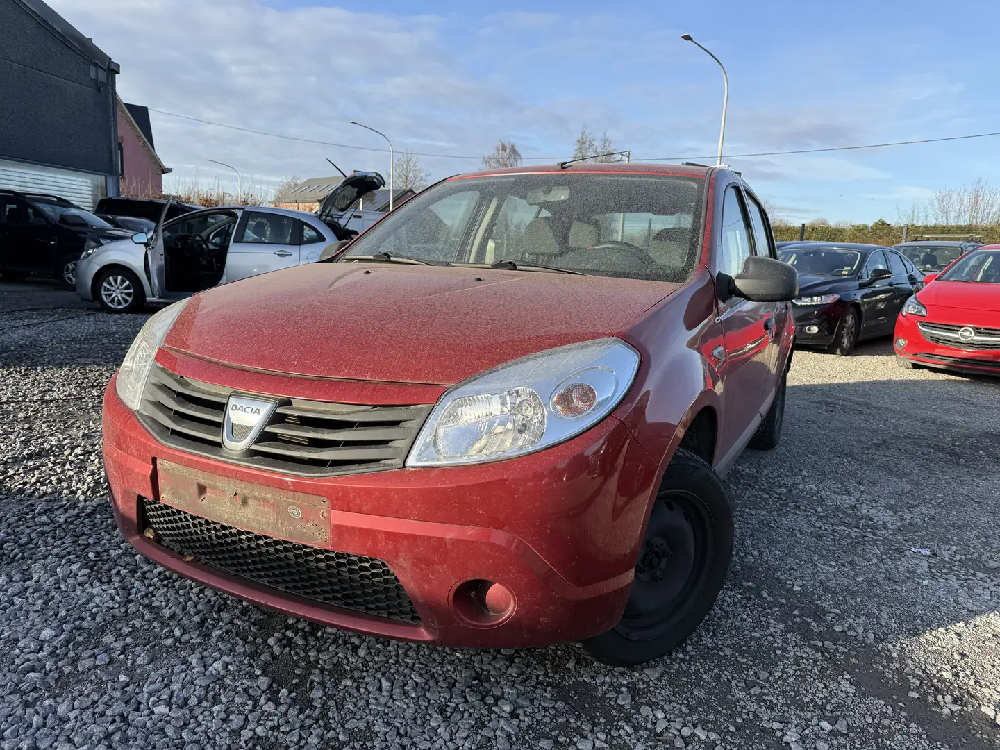 Dacia Sandero Sandero 1.2i Sandero Rot - 1