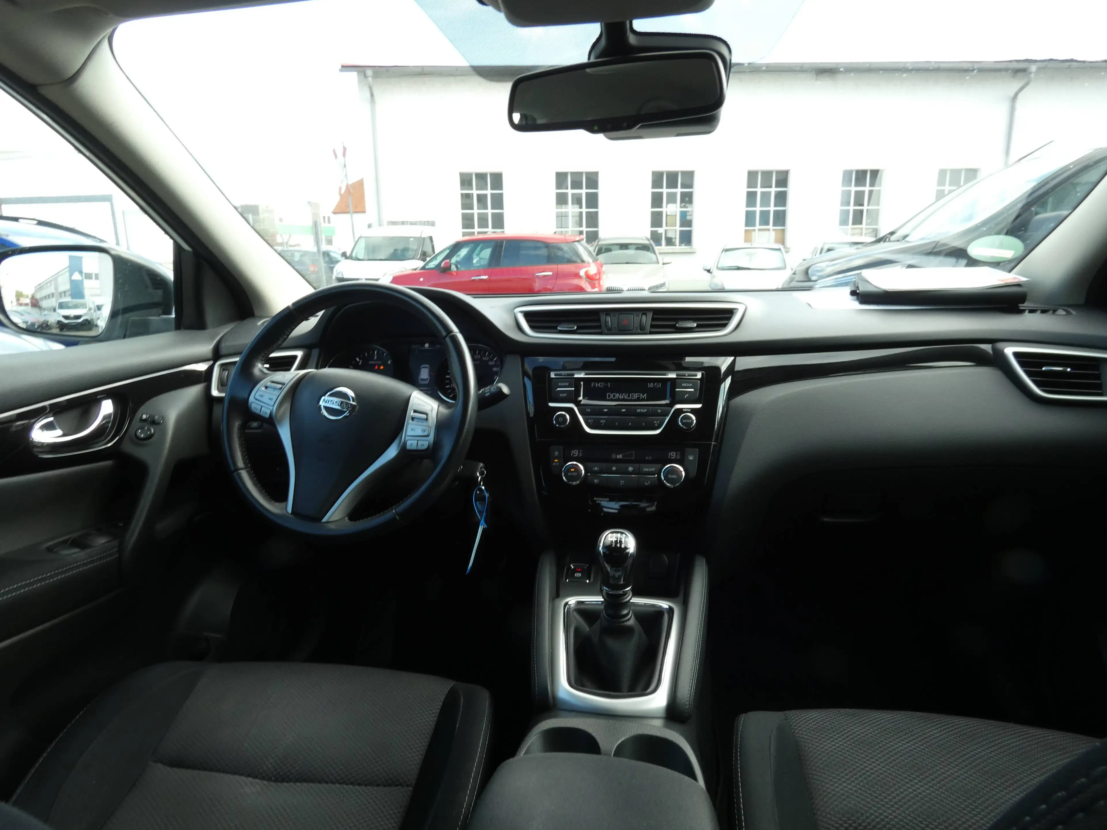 Nissan Qashqai Acenta — photo 9