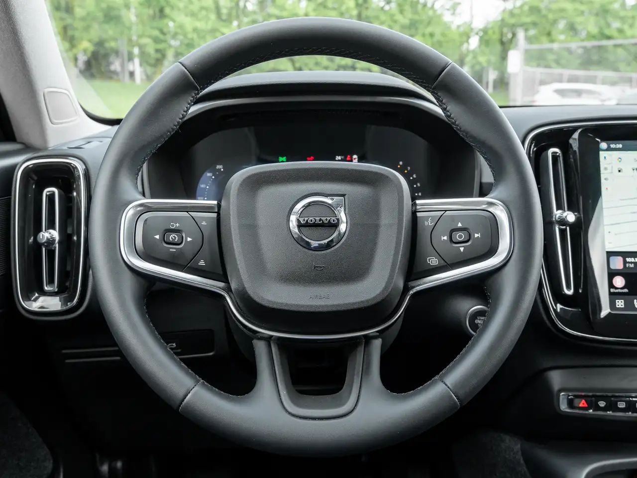 Volvo XC40 снимка Volvo XC40