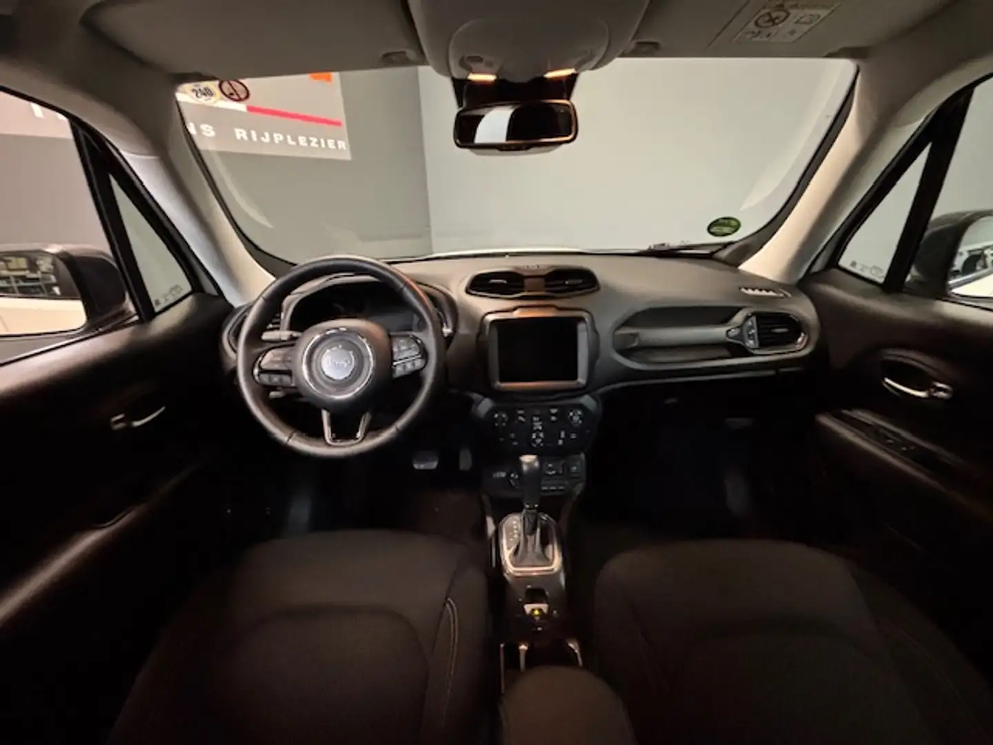 Jeep Renegade 4xe 240pk Plug-in Hybrid Electric S Apple carplay, Wit - 2