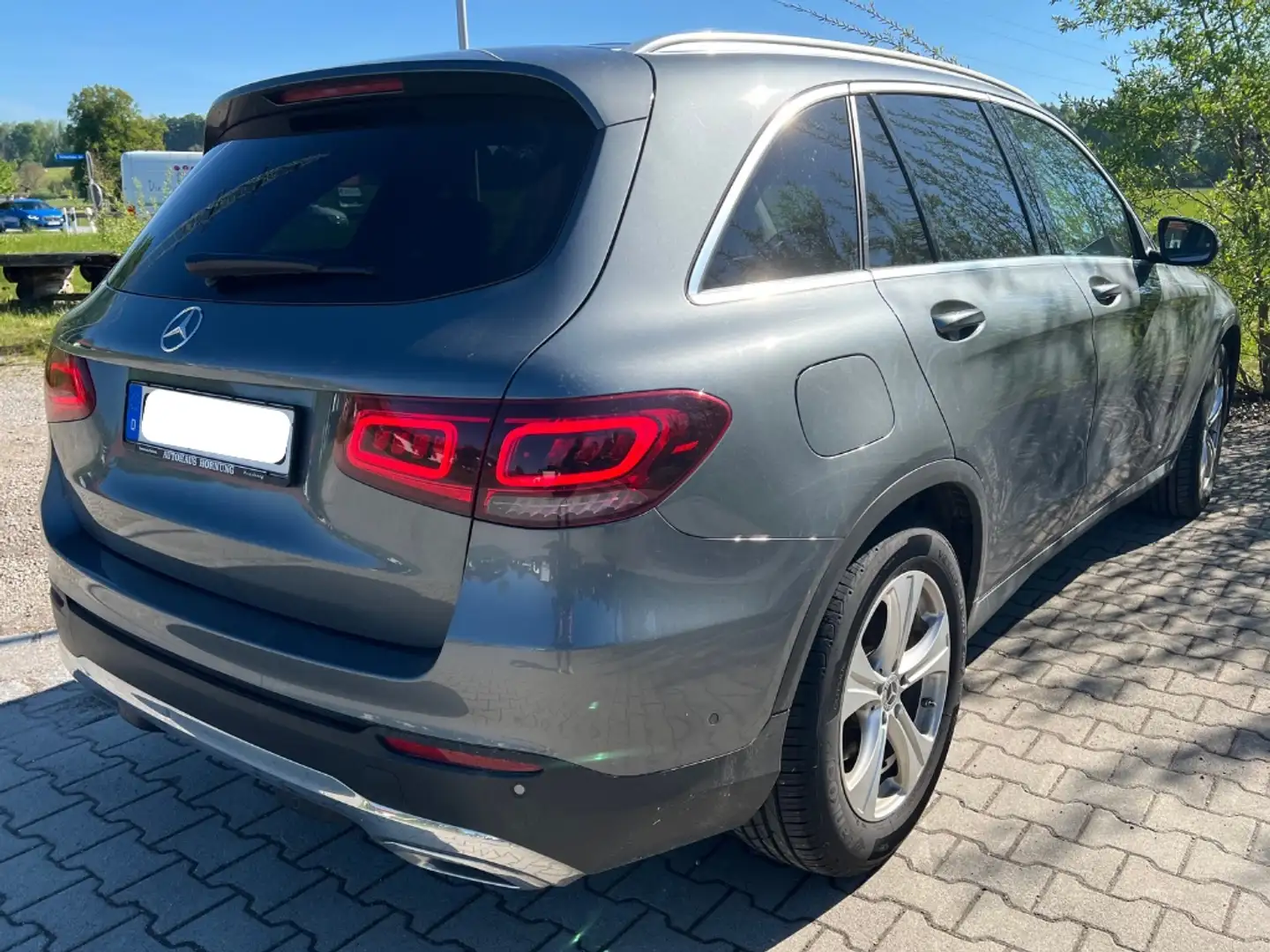 Mercedes-Benz GLC 220 d 4Matic (253.915) AHK; Leder; SHZ; ParkAssist;LED Gris - 1