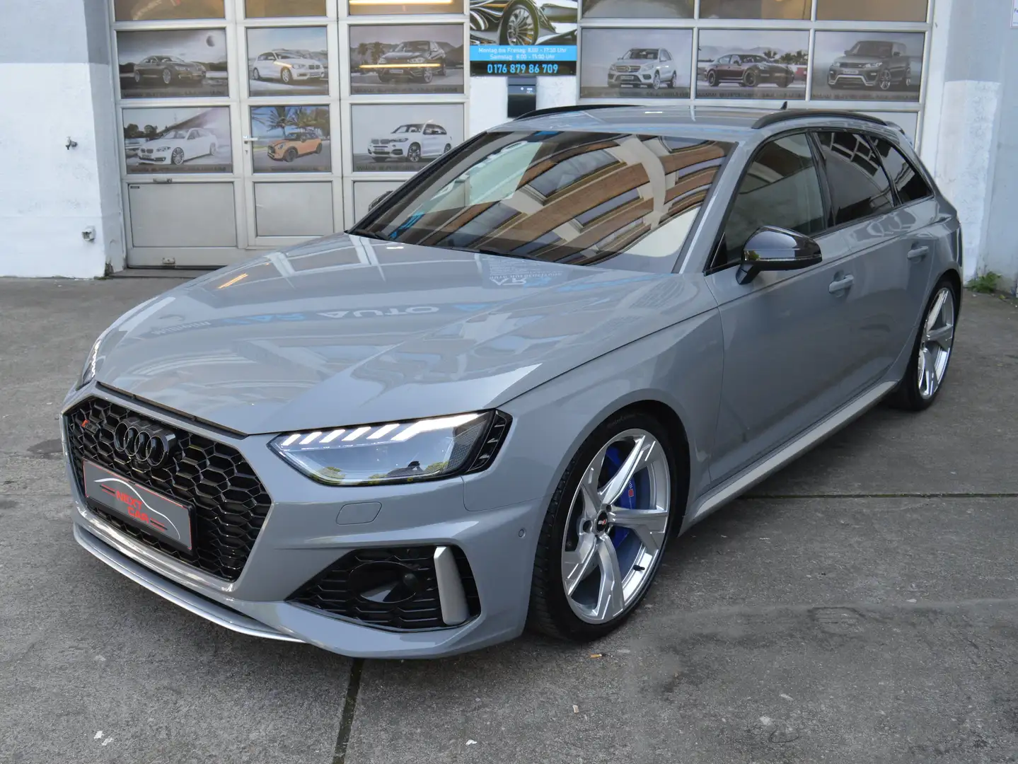 Audi RS4 2.9 TFSI quattro*Navi*Leder*Rückfahrkamera* Gris - 1
