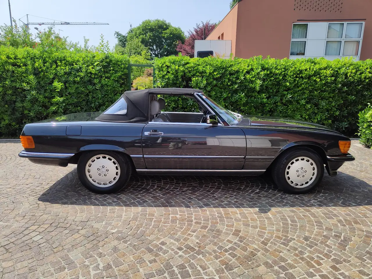 Mercedes-Benz SL 300 Roadster 300 SL R107, foto 1