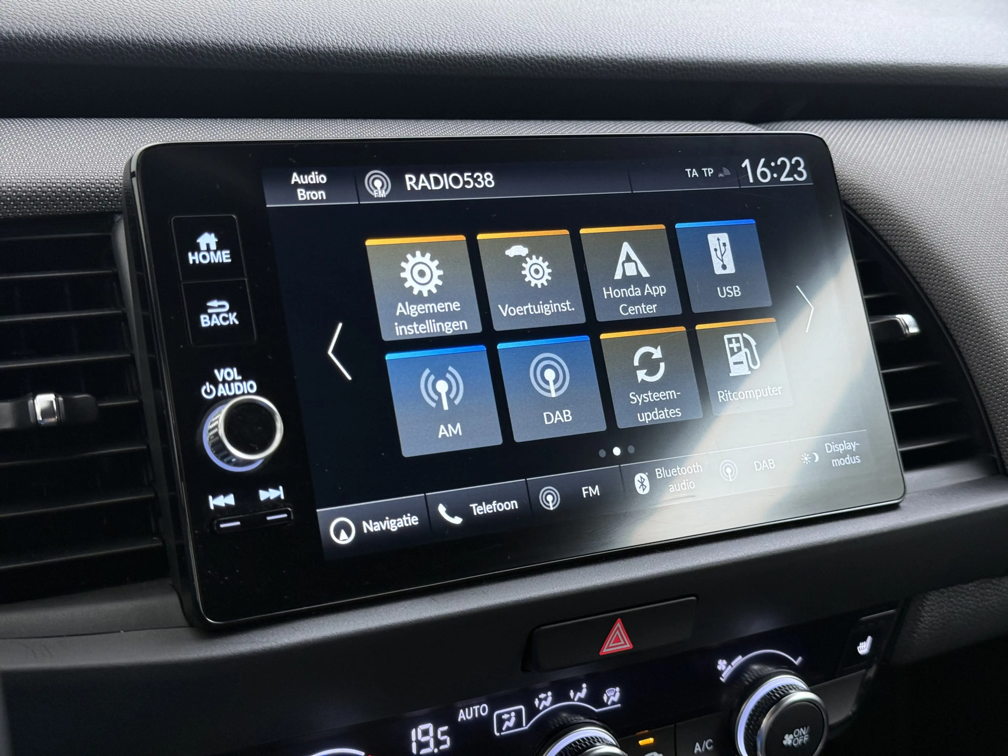 Honda Jazz 1.5 i-MMD 109pk Hybrid CVT Crosstar — photo 30