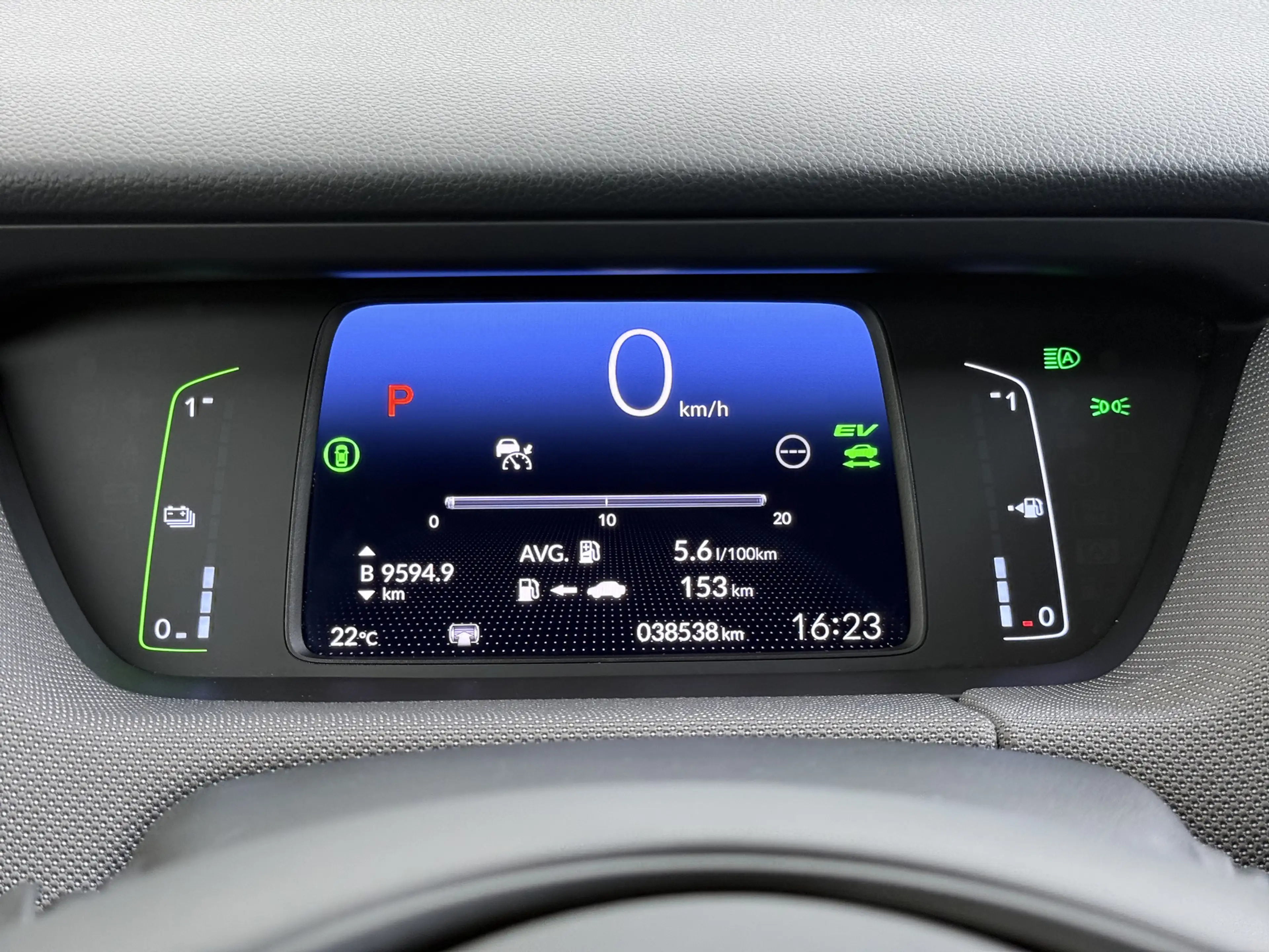 Honda Jazz 1.5 i-MMD 109pk Hybrid CVT Crosstar — photo 28