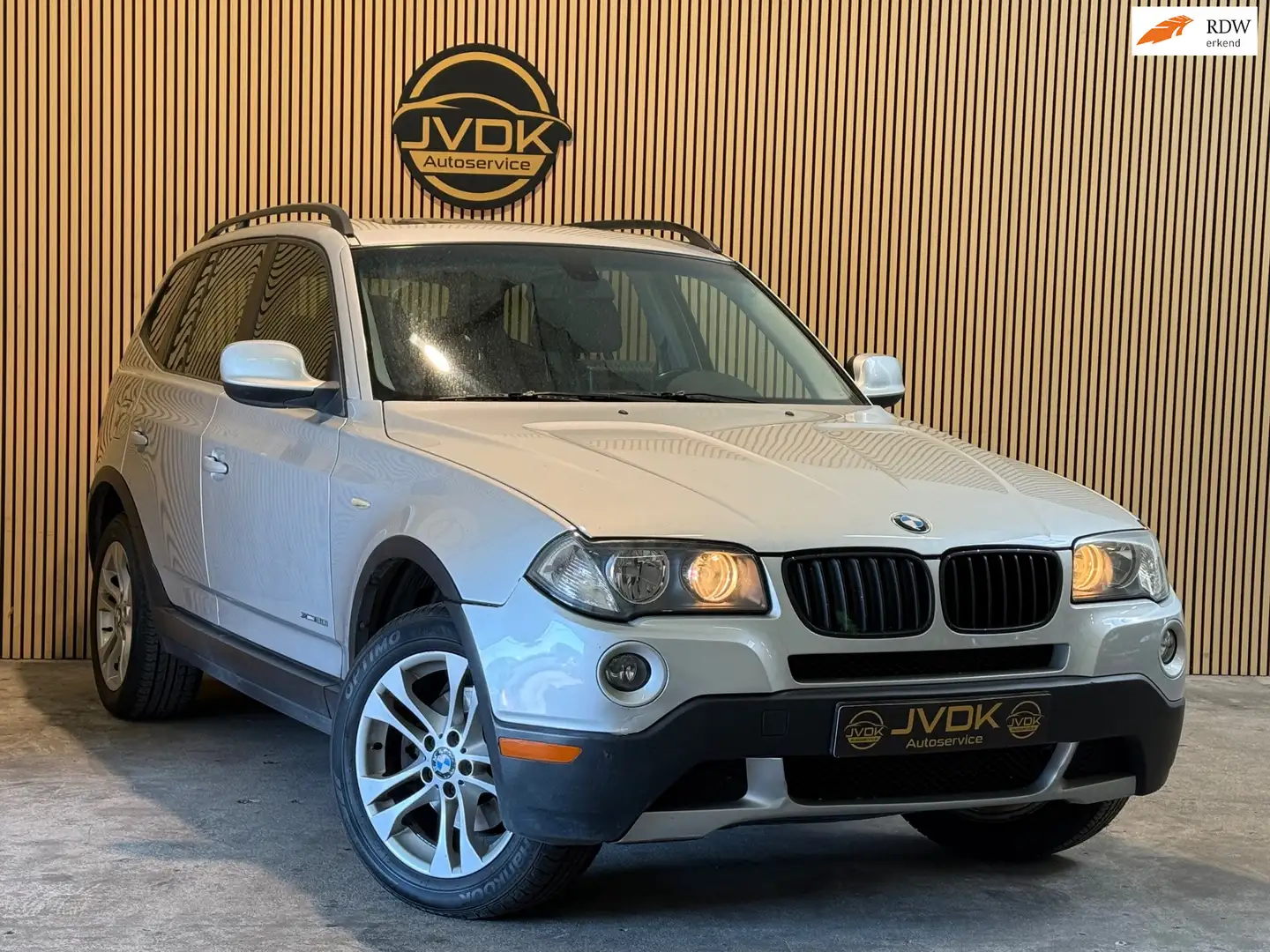 BMW X3 XDrive30i YOUNGTIMER! LEDER/CRUISE/APK/AUTOMAAT Gris - 1