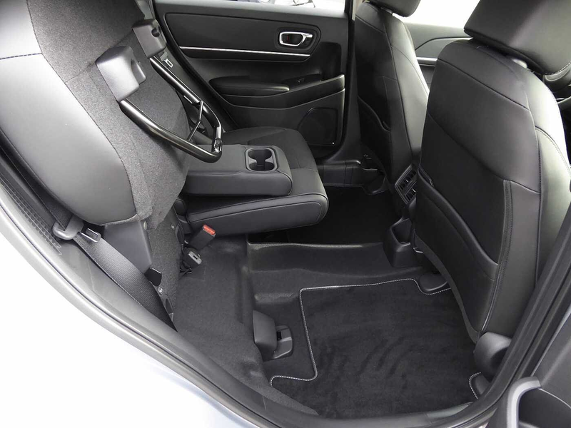 Honda HR-V Hybrid e:HEV 1.5 i-MMD Advance — photo 14