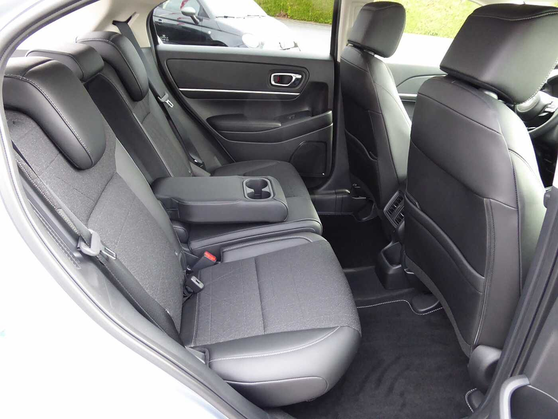 Honda HR-V Hybrid e:HEV 1.5 i-MMD Advance — photo 13