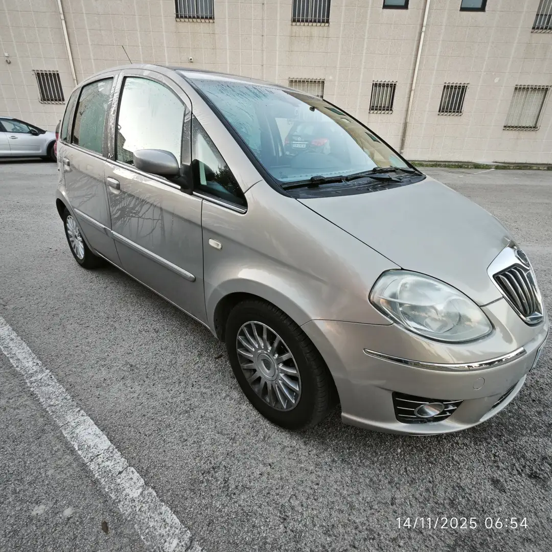 Lancia MUSA Musa 1.9 mjt Oro Plus Goud - 1