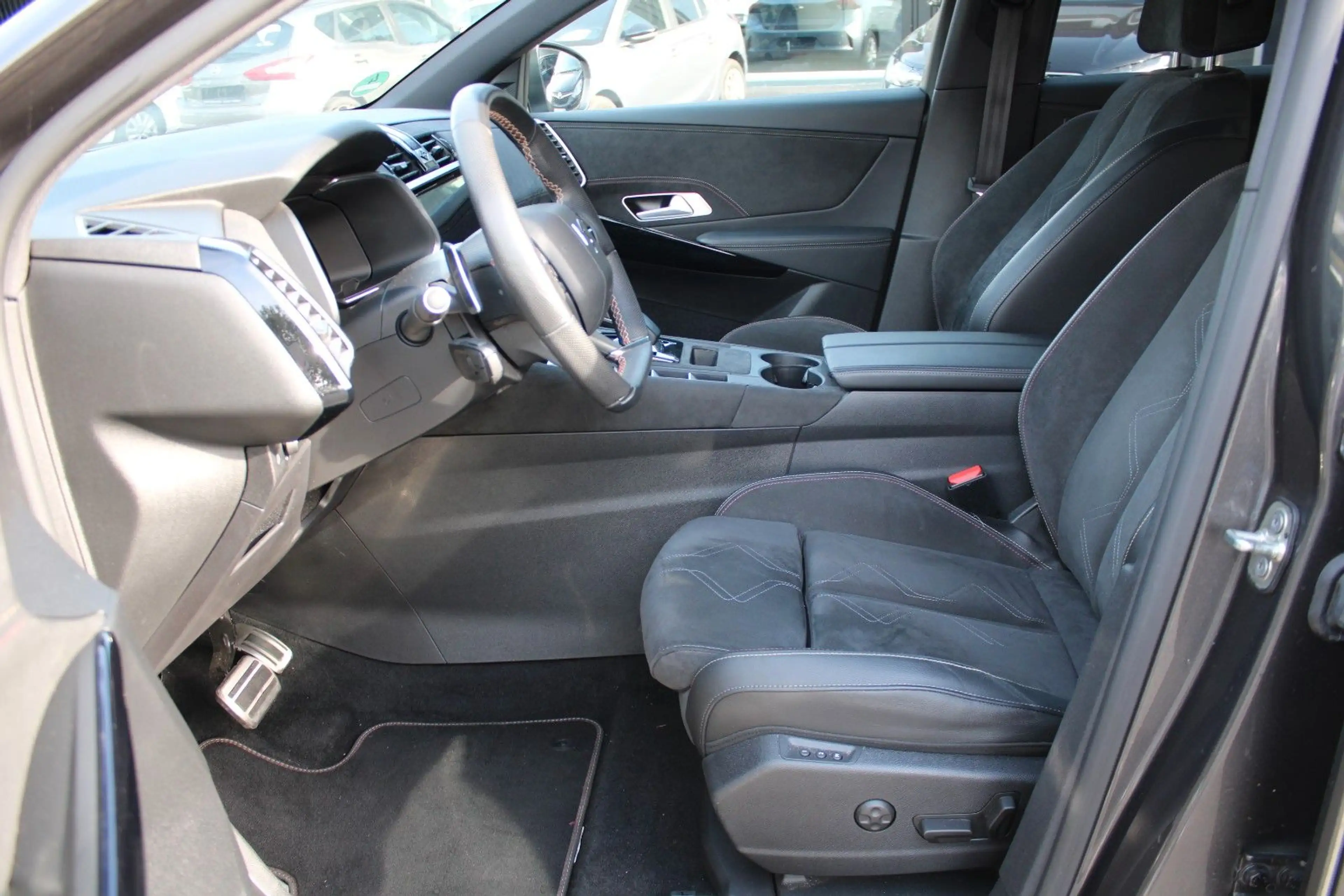 DS Automobiles DS 7 Crossback PERFORMANC/KAM/1 HAND/LED/ — photo 10