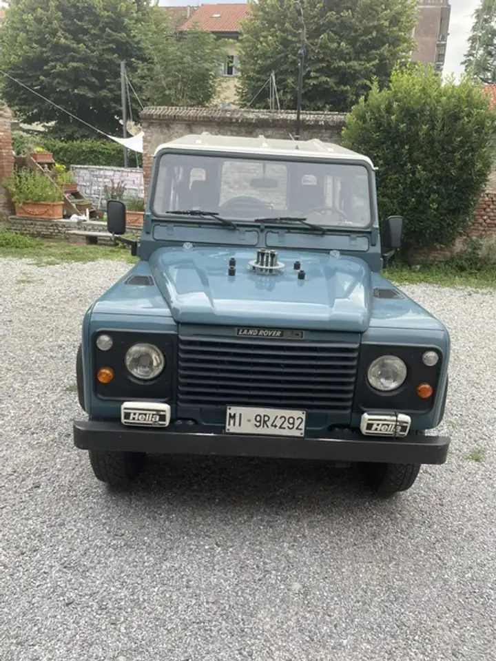 Land Rover Defender Autovettura, foto 2