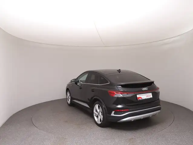 Audi Q4 E-Tron view 5