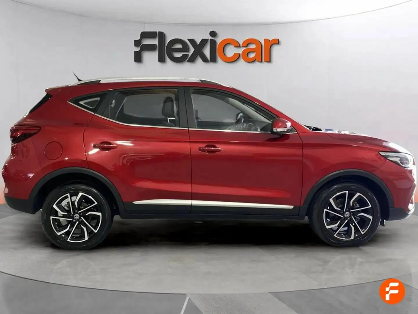 MG ZS 1.5 Luxury Rouge - 2