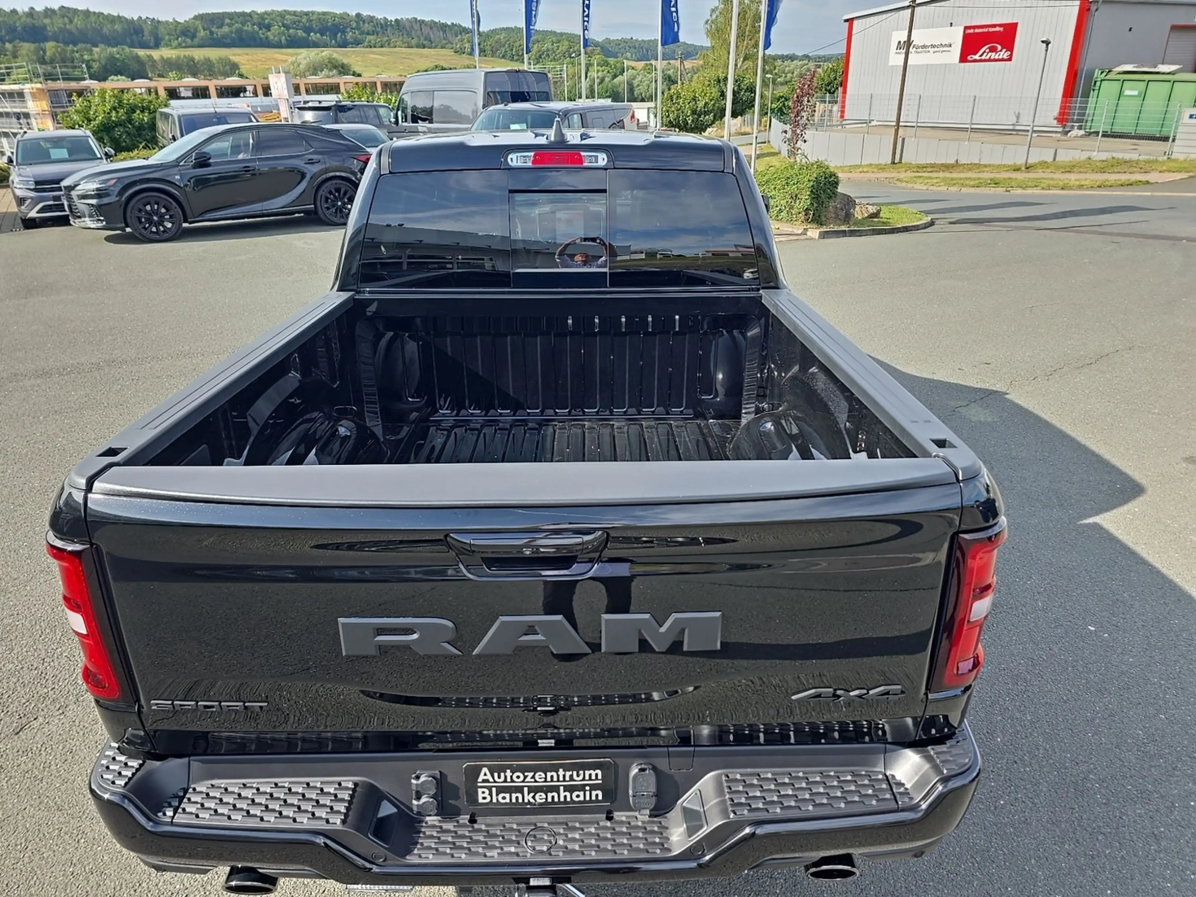 Dodge RAM 5,7 V8 Lonestar Voll Modell 26 — photo 9