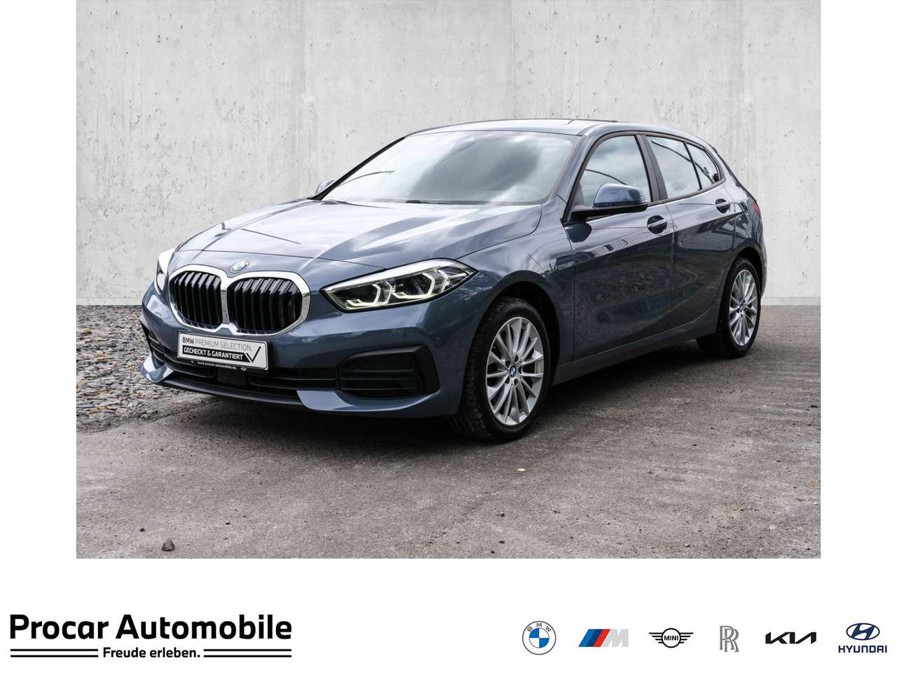 BMW 118 2023 — i NAVI LED HARMAN KARDON PDC V+H DAB SHZ