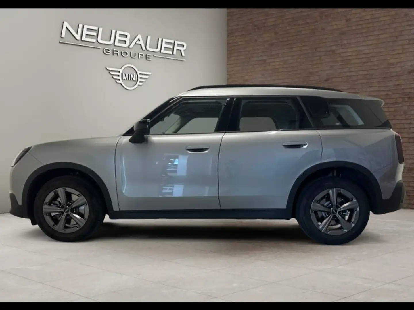 MINI Countryman C C 170ch Essential DKG7 Argintiu - 2