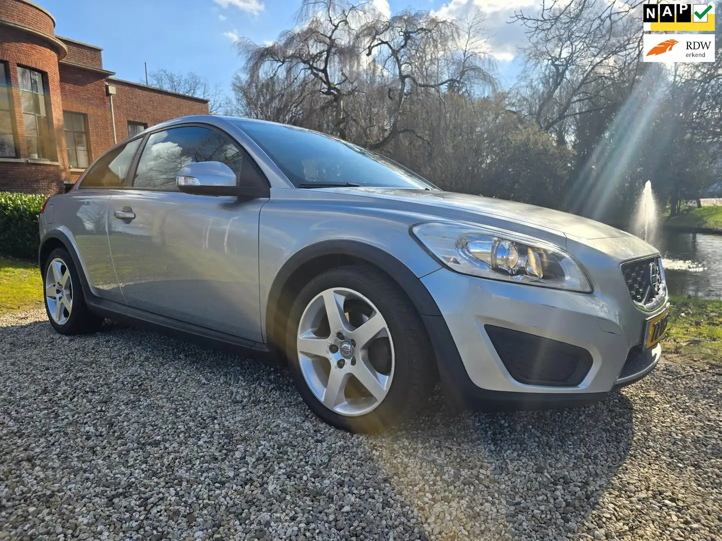 Volvo C30 1.6 D2 Advantage AIRCO/cruise Gris - 1