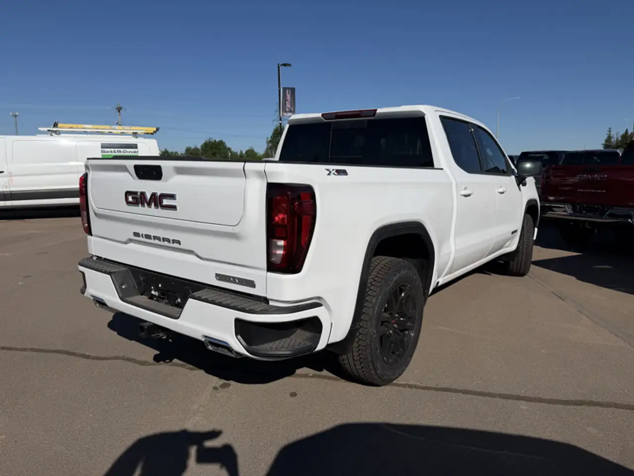 GMC Sierra 1500 photo GMC Sierra 1500