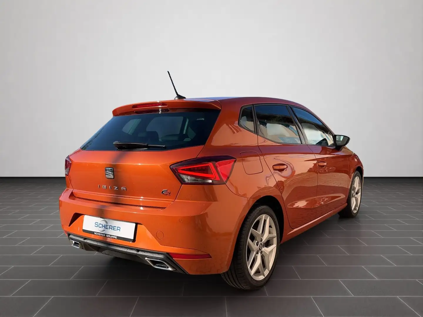 SEAT Ibiza 1.6 TDI FR LED/NAVI/APP/KAM/SHZ/PDC Orange - 2
