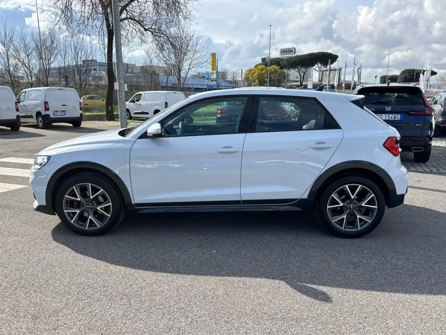 Audi A1 30 TFSI Admired Sportback Weiß - 2