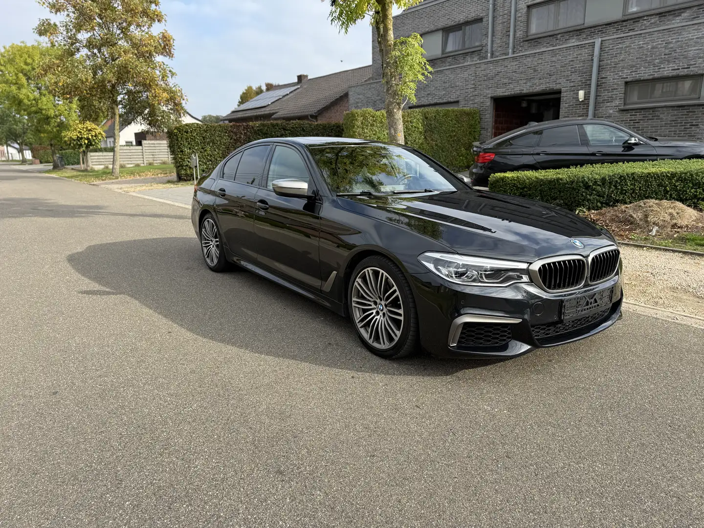 BMW M550 M550i xDrive Aut. Noir - 1