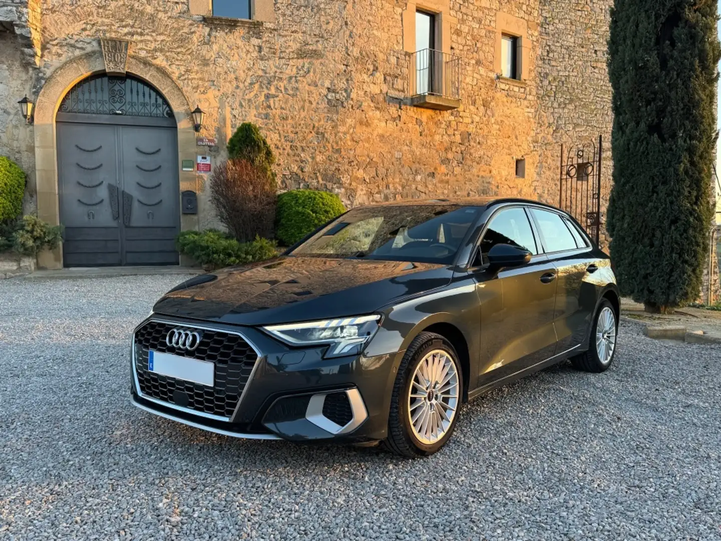 Audi A3 Sportback 35TDI Advanced S tronic Gris - 1