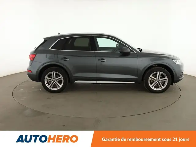 Audi Q5 view 7