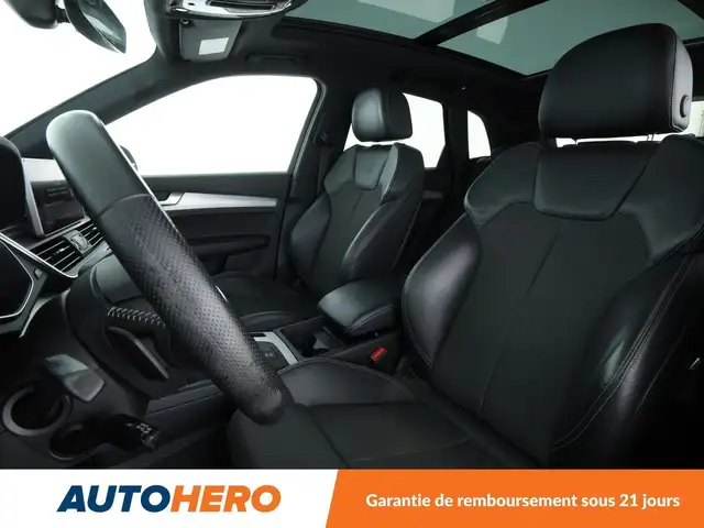 Audi Q5 view 10