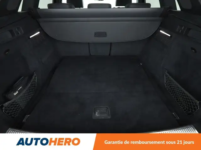 Audi Q5 view 17