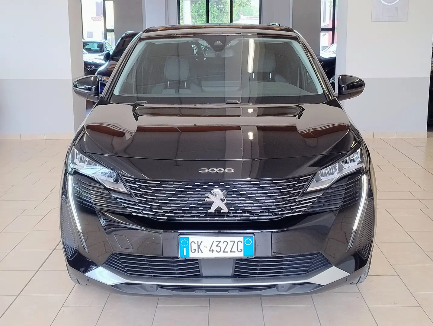 Peugeot 3008 1.5 bluehdi Allure Pack NO VINCOLI CARPLAY CAMERA Zwart - 2