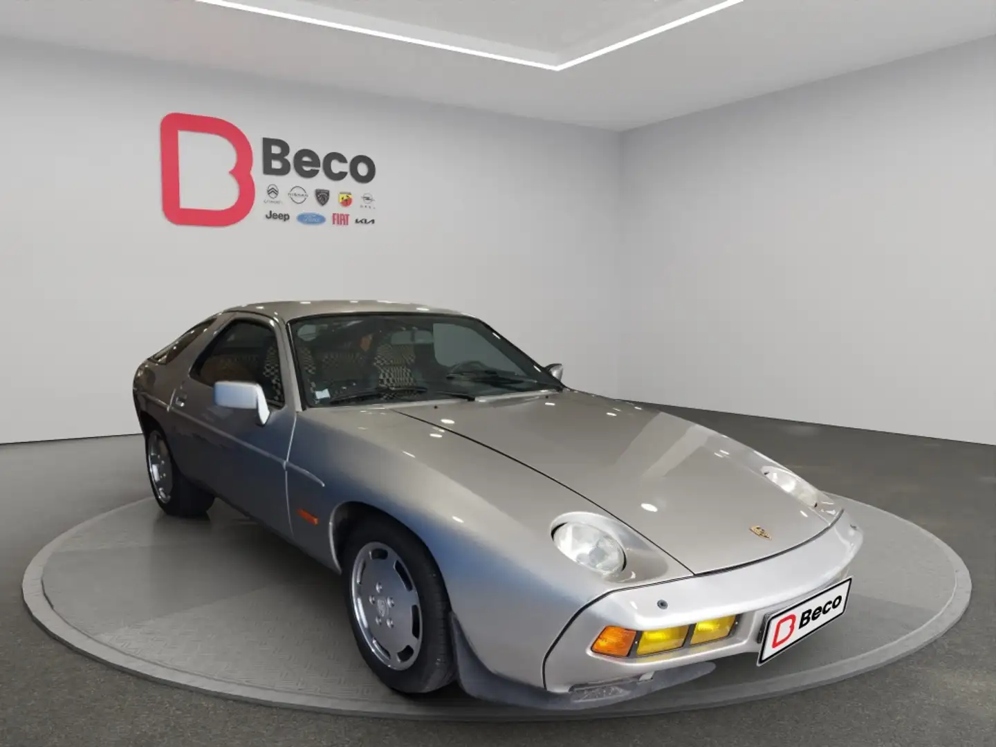 Porsche 928 S Gris - 2