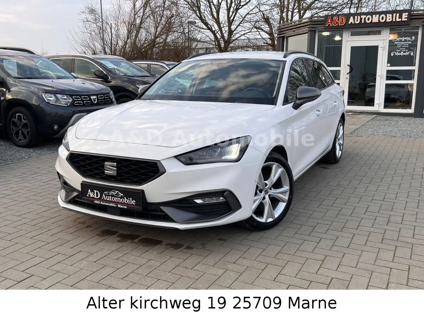 SEAT Leon Sportstourer FR 2.0 LED PDC NAVI ALU Aut. Weiß - 1