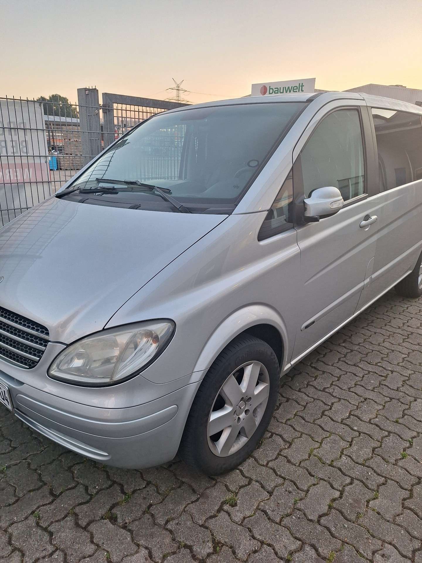 Second hand Mercedes Benz Viano 