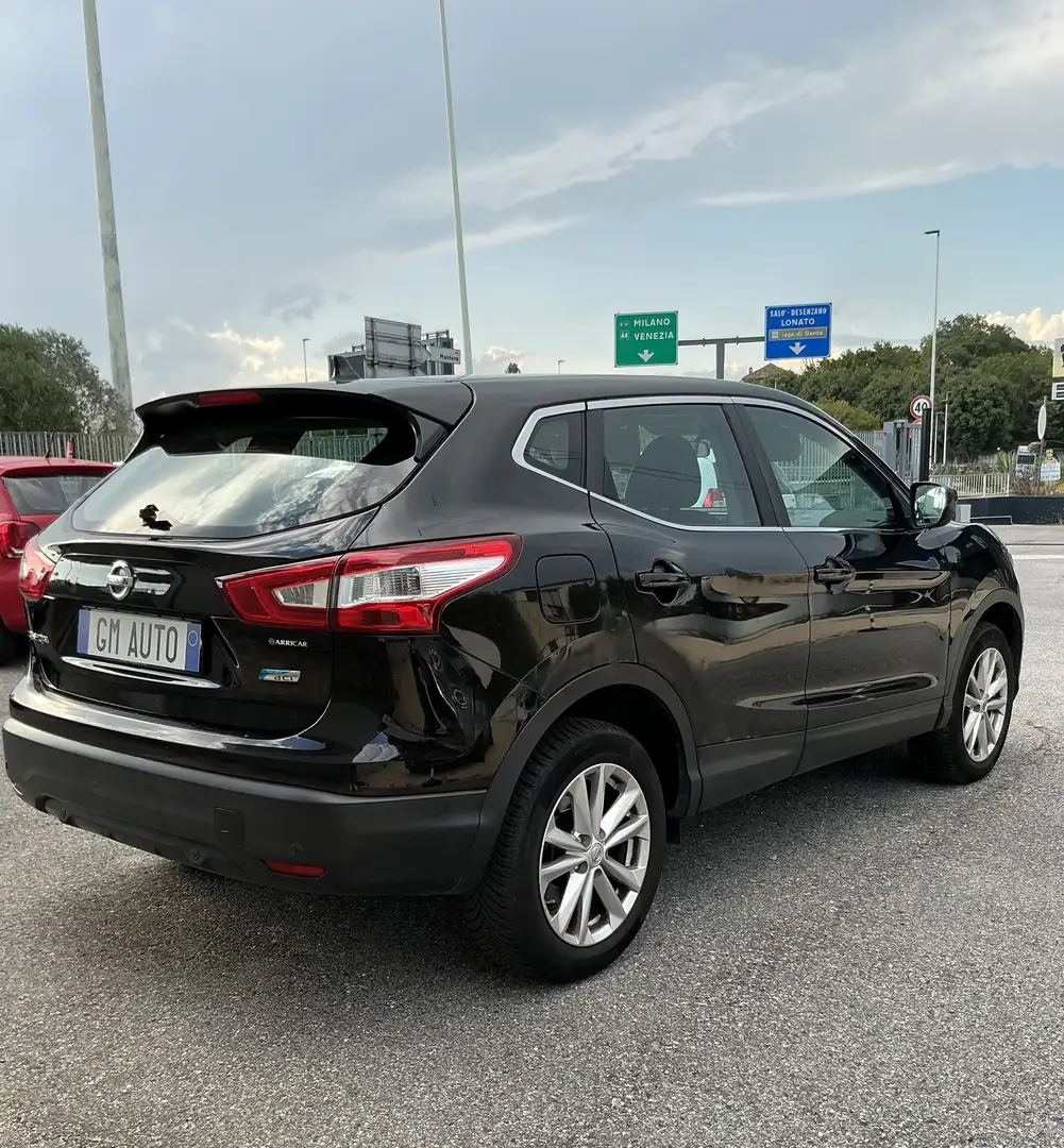 Nissan Qashqai - 1