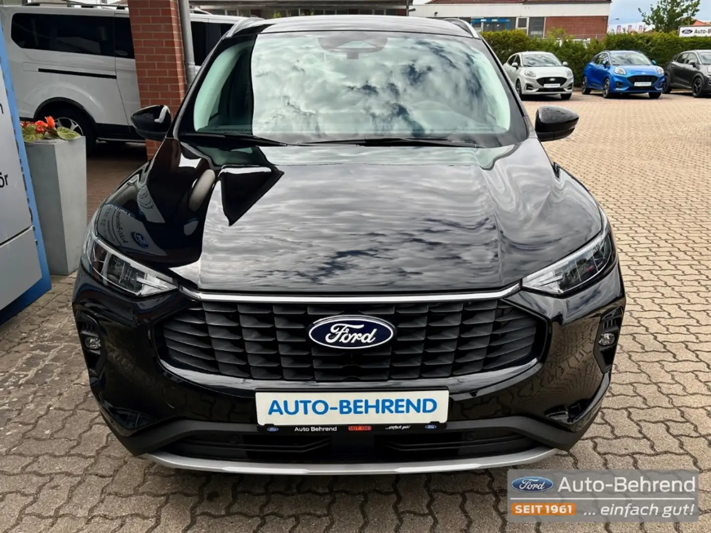 Ford Kuga Titanium Navi Kamera LED Garantie 60 Monate Schwarz - 2