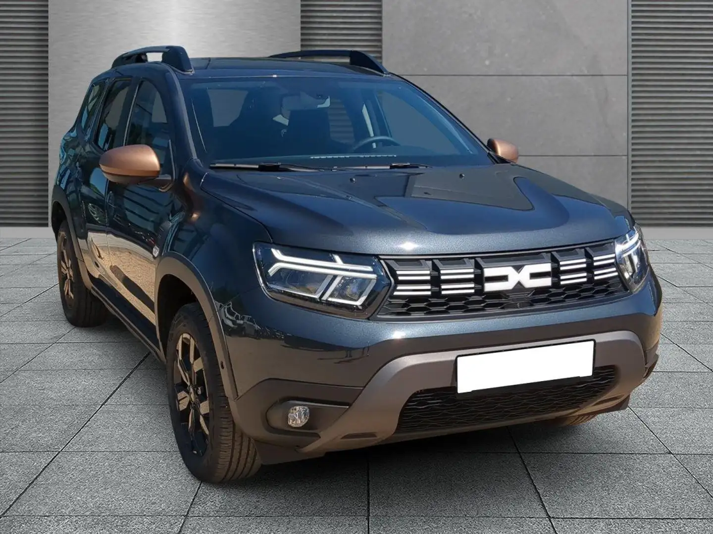 Dacia Duster Extreme SHZ+Klimaauto+PDC TCe 150 EDC 110 kW (1... Grau - 1