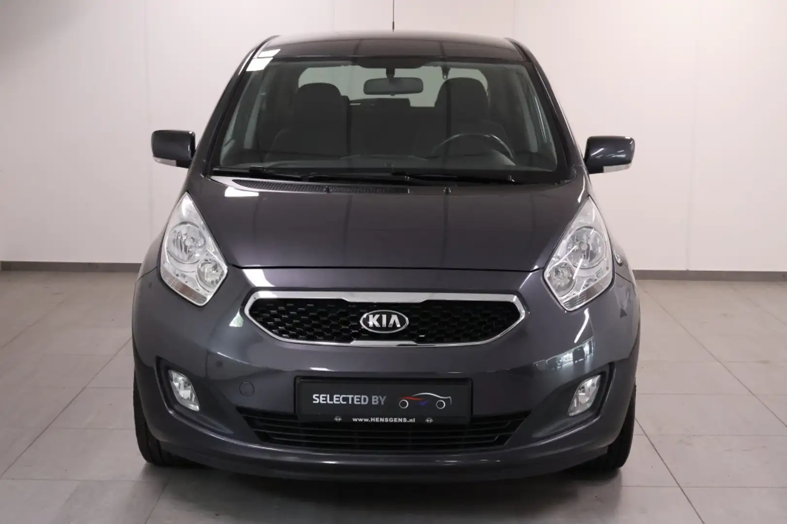 Kia Venga 1.4 CVVT EconomyLine Grau - 2