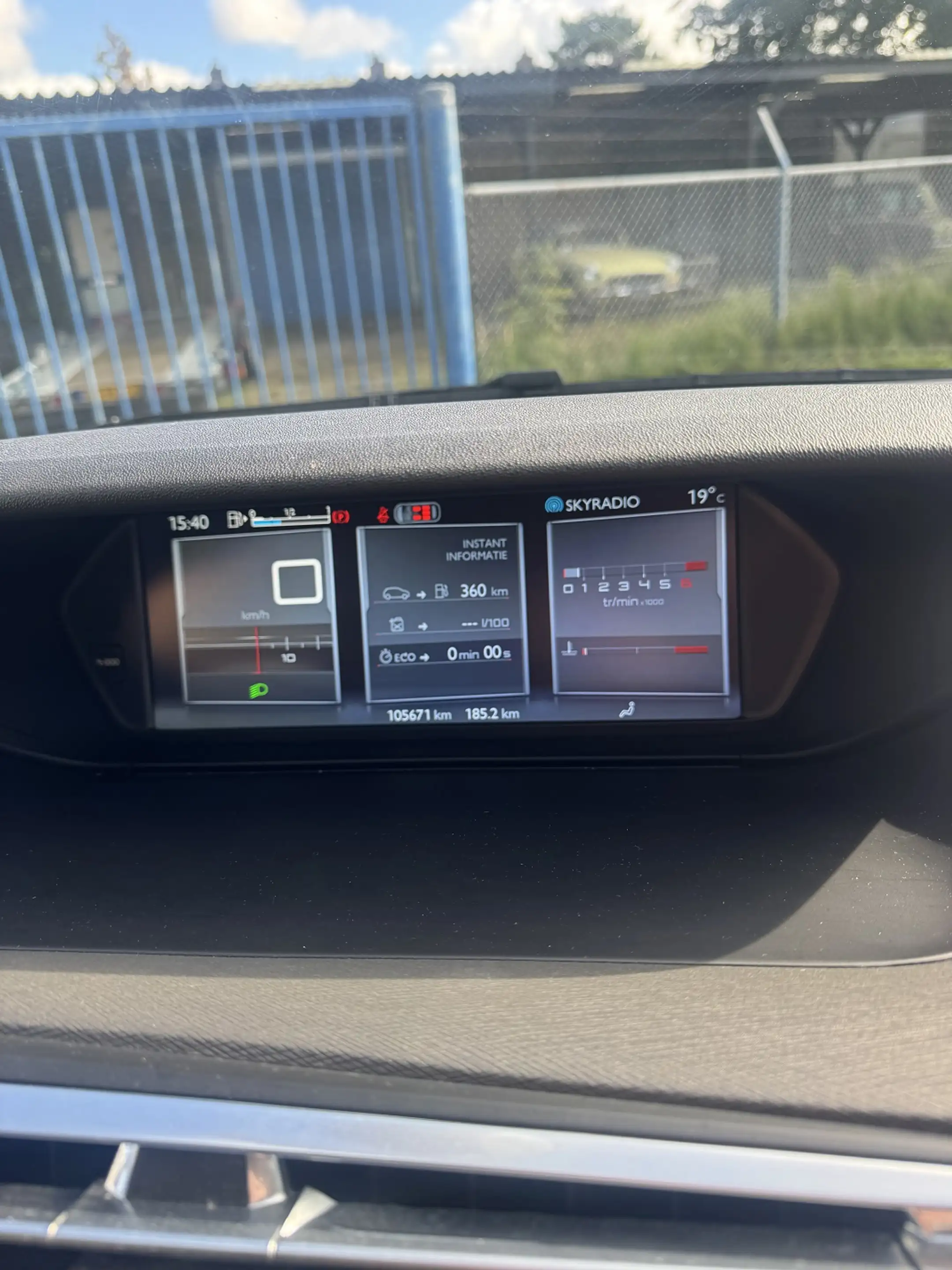 Citroen C4 Picasso 1.2 PureTech Exclusive — photo 12