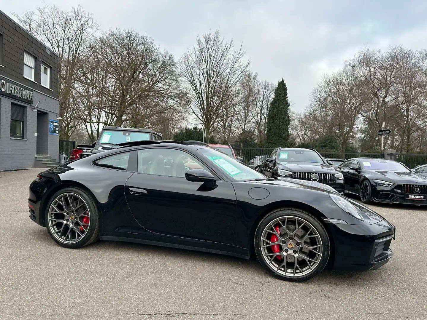 Porsche 992 Carrera 4S Coupe ACC/Pano/Chrono/AGA/Leder Schwarz - 2