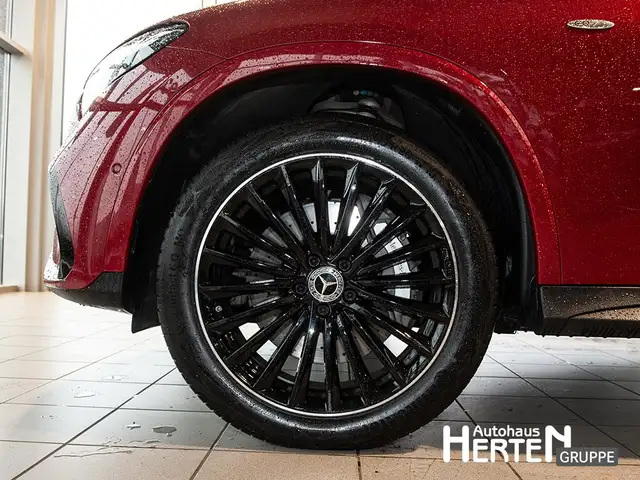 Mercedes-Benz GLC view 5