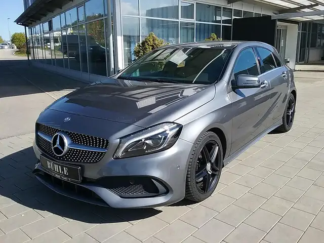 Mercedes-Benz A 180 AMG LINE+NAVI+DIAMANT+AMG-LM-RÄDER+NAVI+LED+
