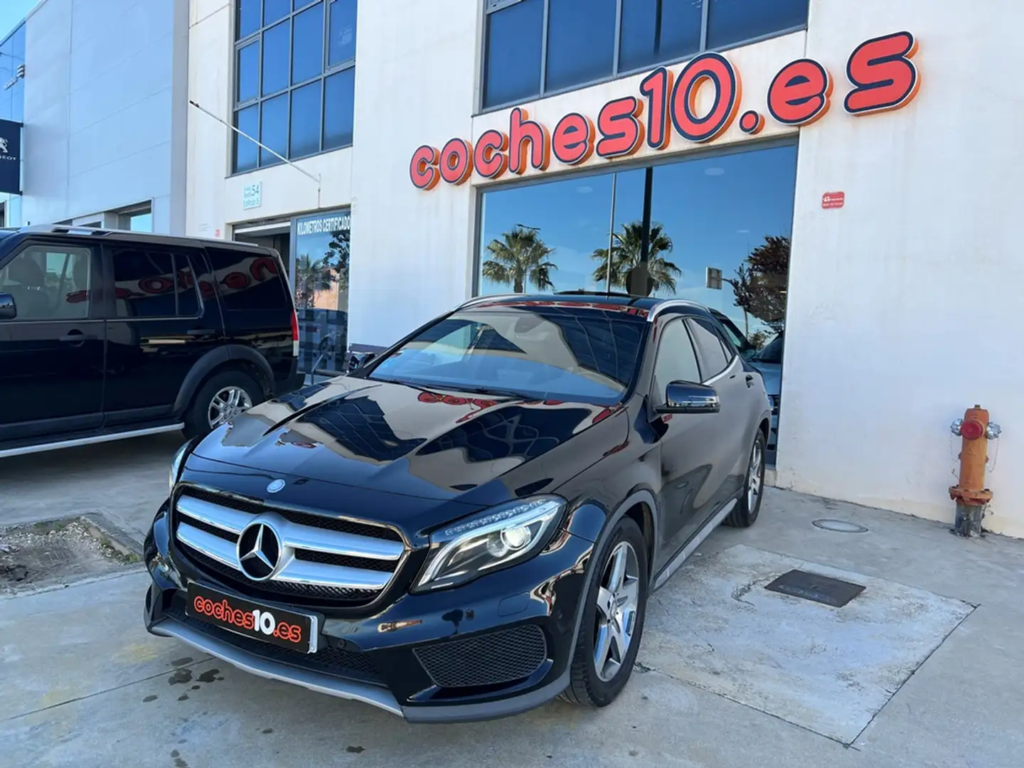 Mercedes-Benz GLA 200 200d AMG Line Negro - 1