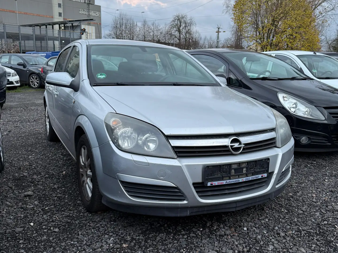 Opel Astra Astra 1.6 Elegance Silber - 2