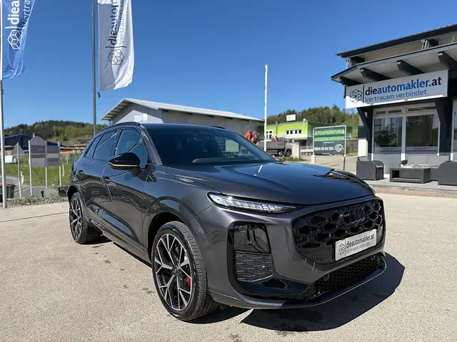 Audi Q3 e-Hybrid S line 272 PS – Panorama – Memory – Te... Ansicht 17